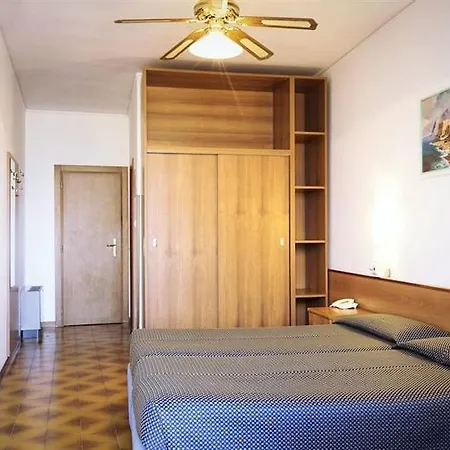 Aria Life Готель 4*